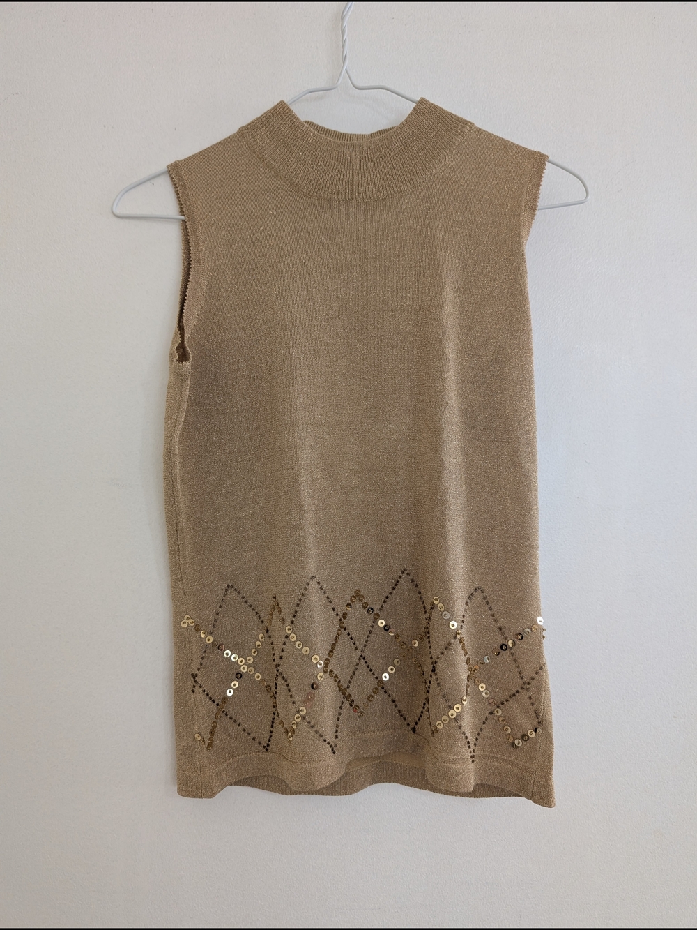 BAMBOO Gold-Tone Sleeveless Knit Silk-Blend Shirt with Sequin Detail